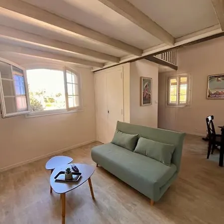 شقة Au Milieu Des Pins A 5 Min A Pied De La Plage! Saint-Raphaël